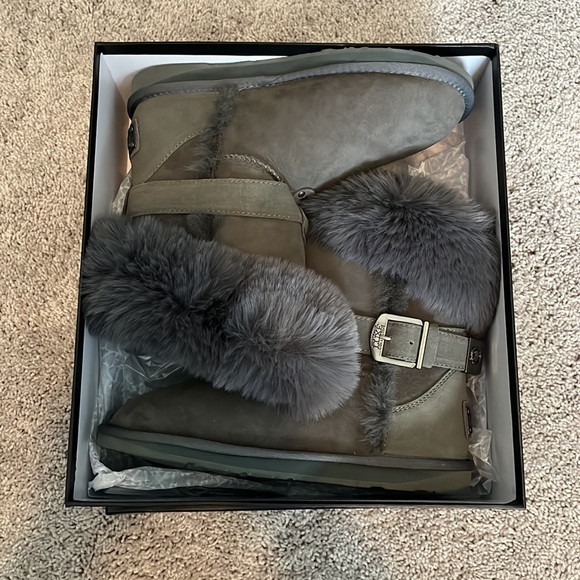 Gray Short Boots - Picture 3 of 5